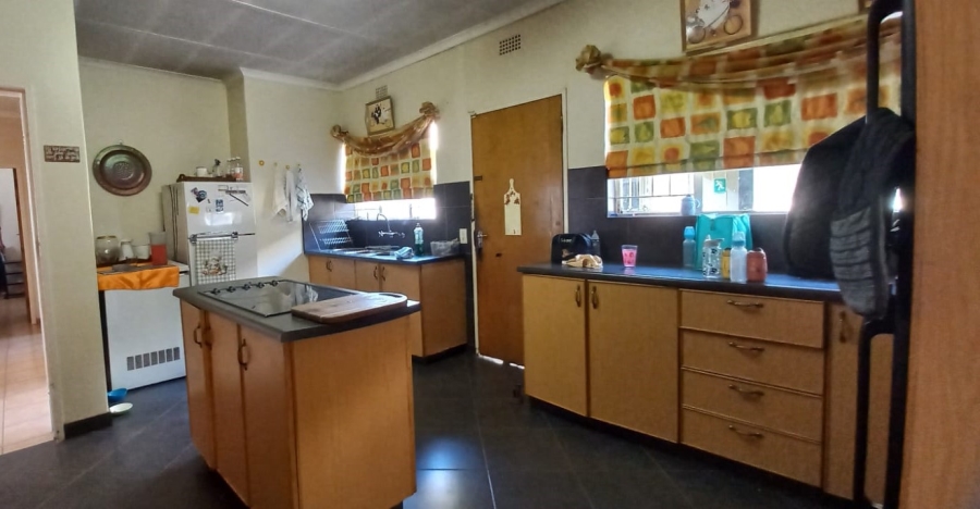3 Bedroom Property for Sale in Flamwood North West